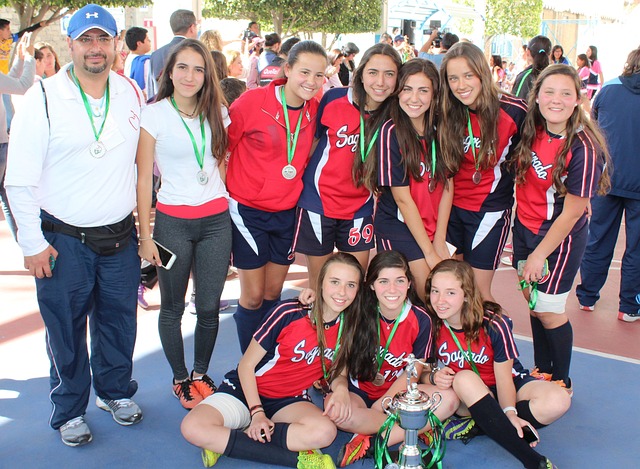 经显得令人 经显得令人